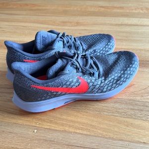 Men’s Nike Zoom Pegasus 35 - Size 12